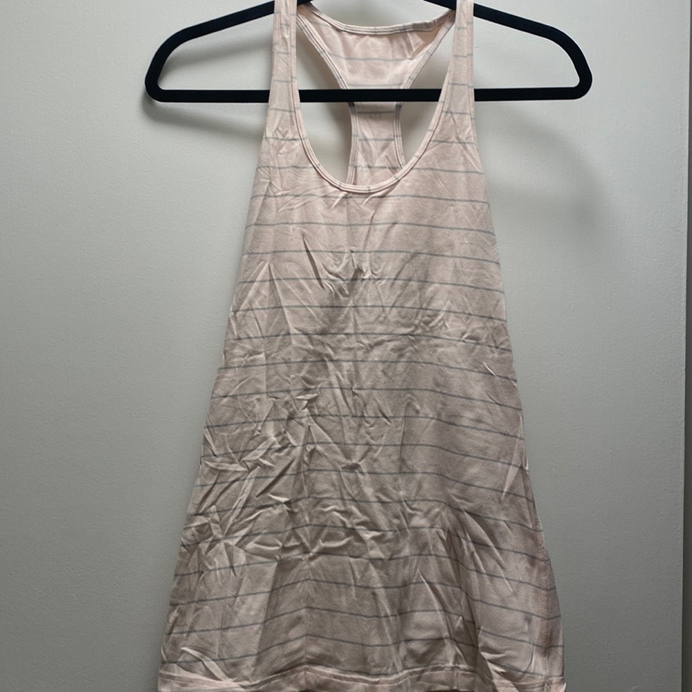 Lululemon swiftly tank